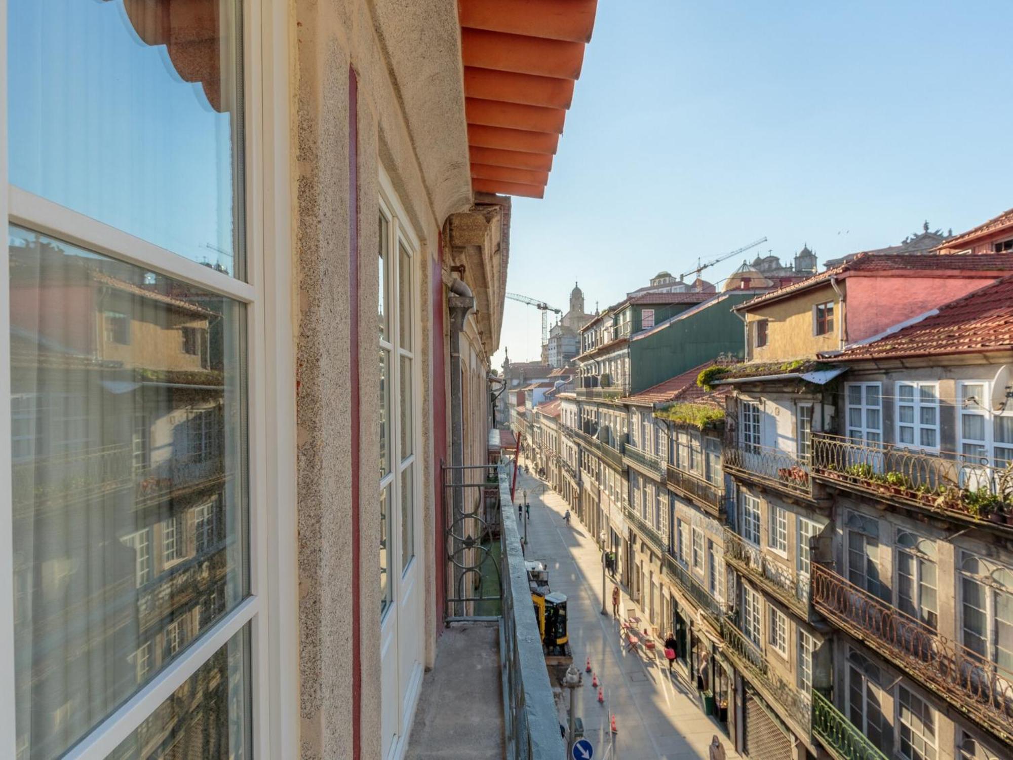 Appartamento In With Balcony *