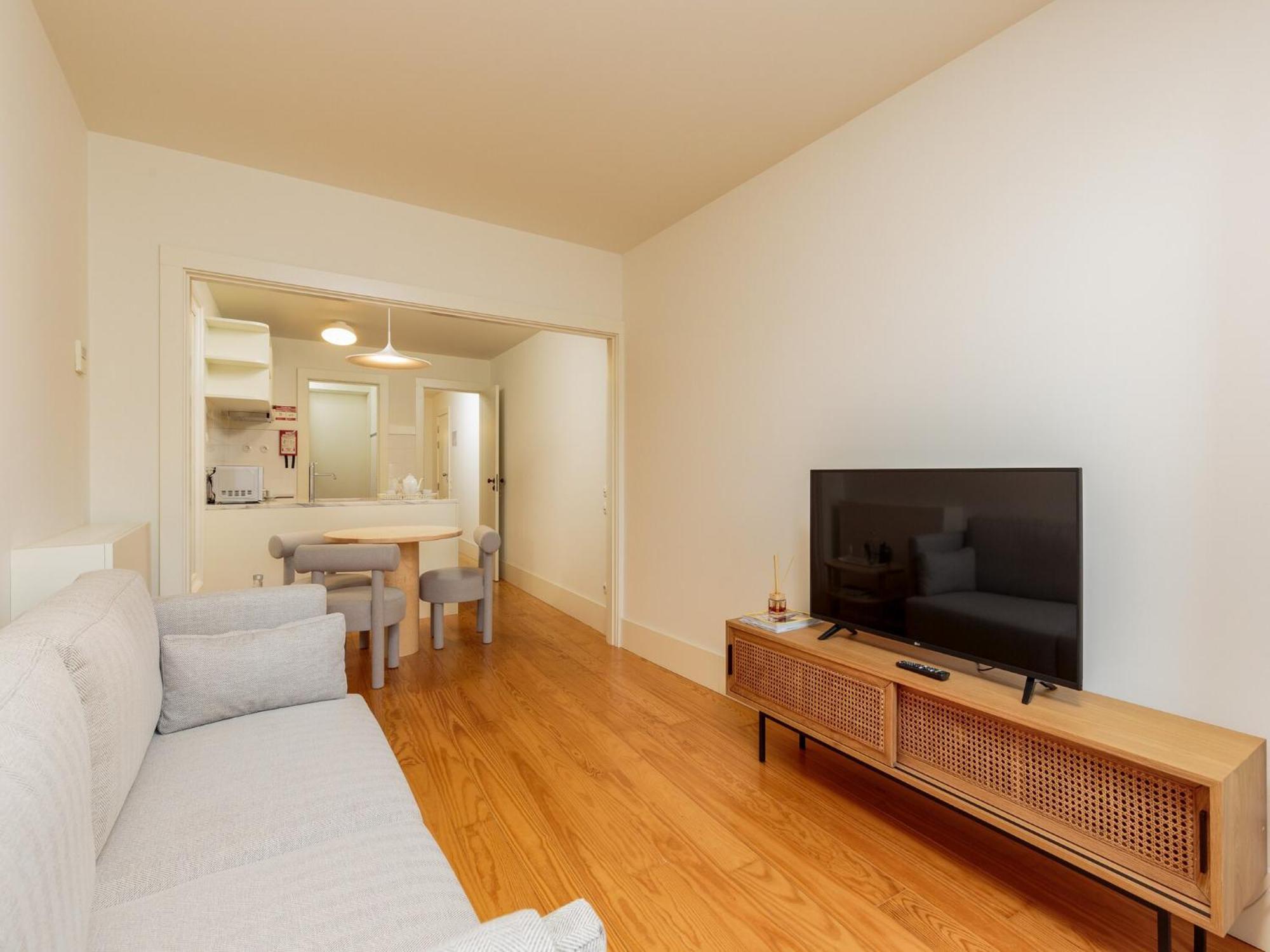 Appartamento In With Balcony Oporto